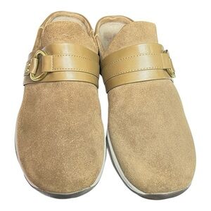 Easy Spirit Women's Eleena Mule Suede Tan Mule Size 11 Preowned Great Condition